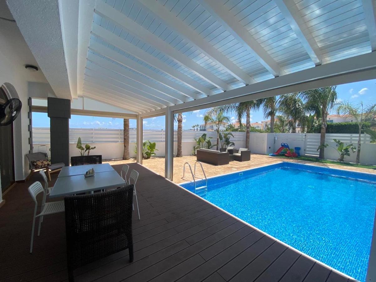 Villa Angel - Exotic Villa 200M From Beach Paralimni Ngoại thất bức ảnh
