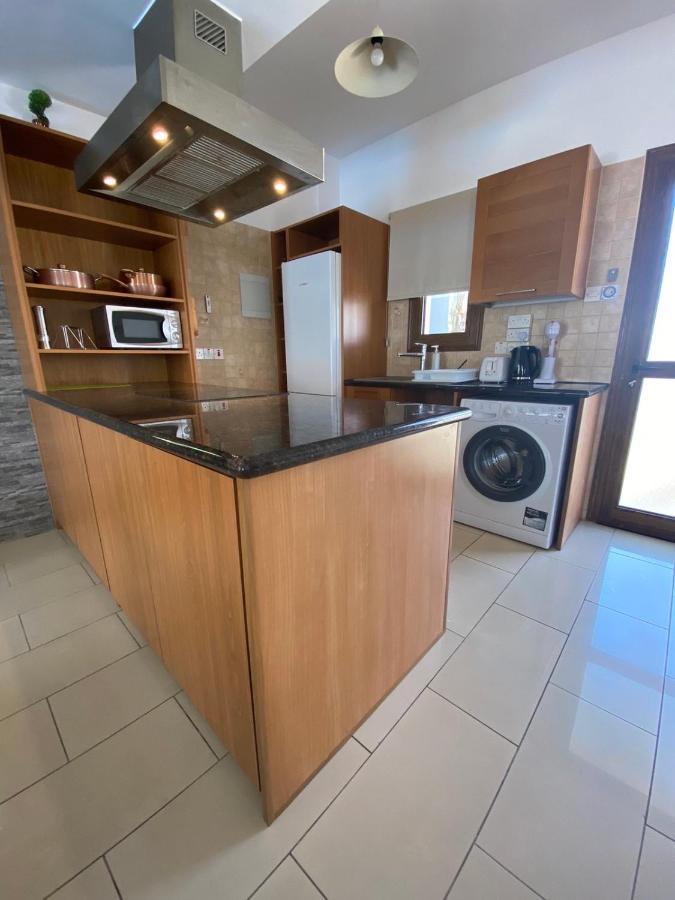 Villa Angel - Exotic Villa 200M From Beach Paralimni Ngoại thất bức ảnh